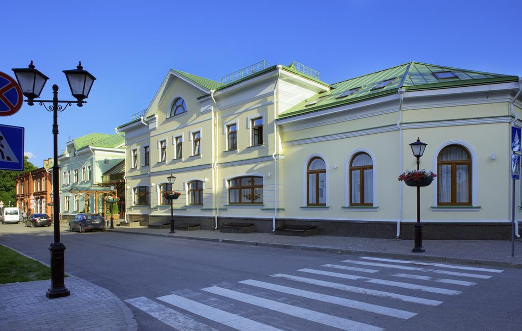 Dvor Podznoeva Glavniy Korpus Otel Pskov Dış mekan fotoğraf